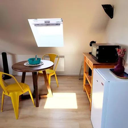 Large Cozy And Family-friendly Διαμέρισμα Μετς
